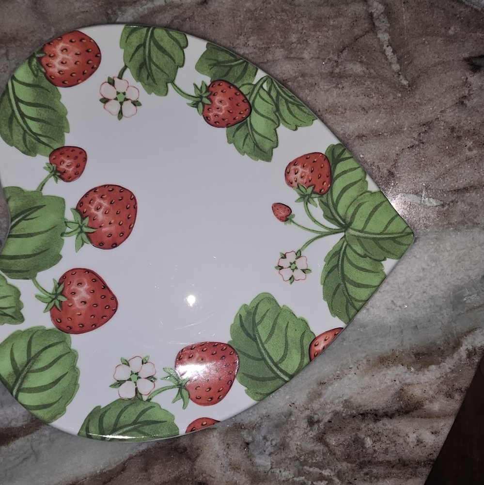 Williamson-Sonoma love letter & berry collection